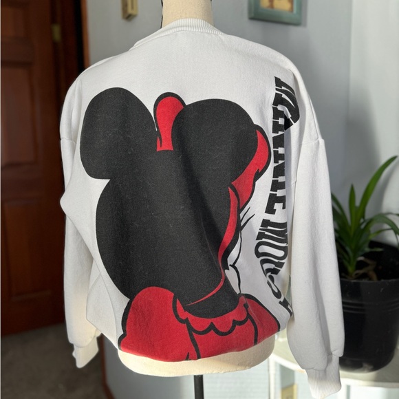 Vintage Disney Minnie Mouse Crew Neck Sweatshirt Valentine’s Day - Picture 4 of 10